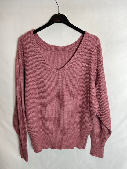 PULL&amp;BEAR. Pink sweater with a low back neckline.