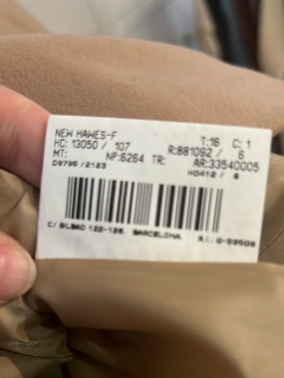 BURBERRYS. Beige wool blazer with pockets. Size 40