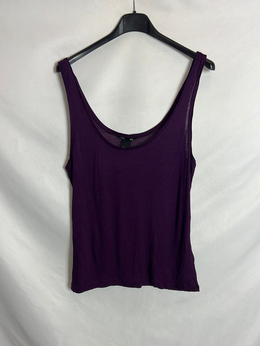 H&amp;M. Eggplant top. T XS