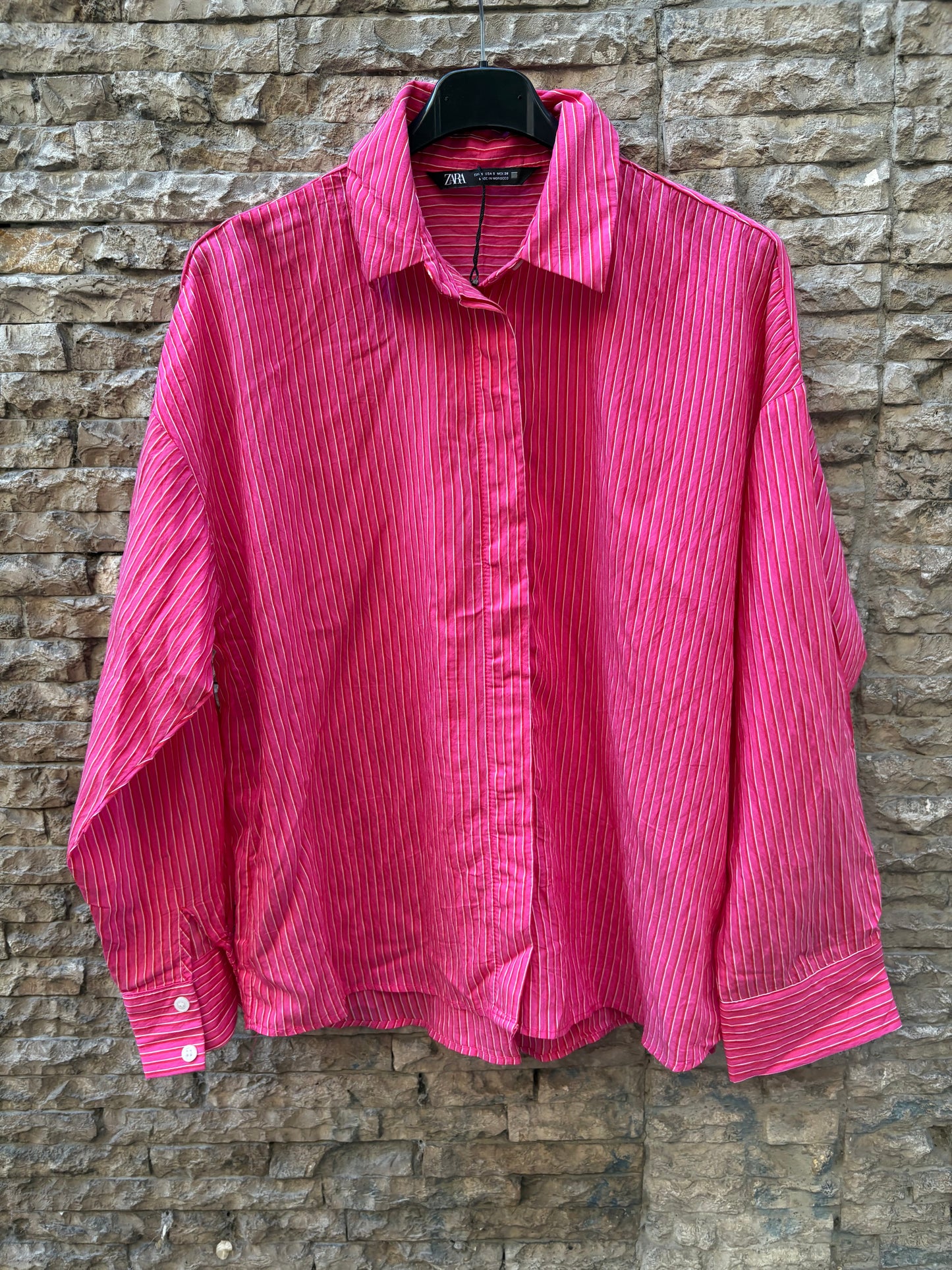 ZARA. Camisa rosa rayas. T S
