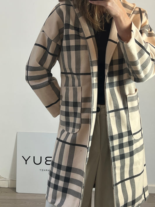 OTRAS. Chaqueta larga cuadros. T M