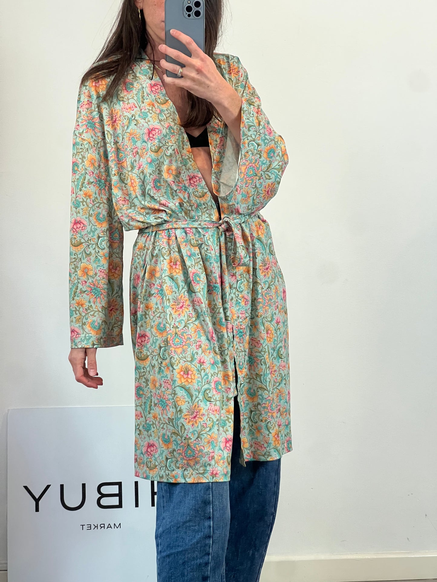 LOUISE MISHA. Kimono estampado floral