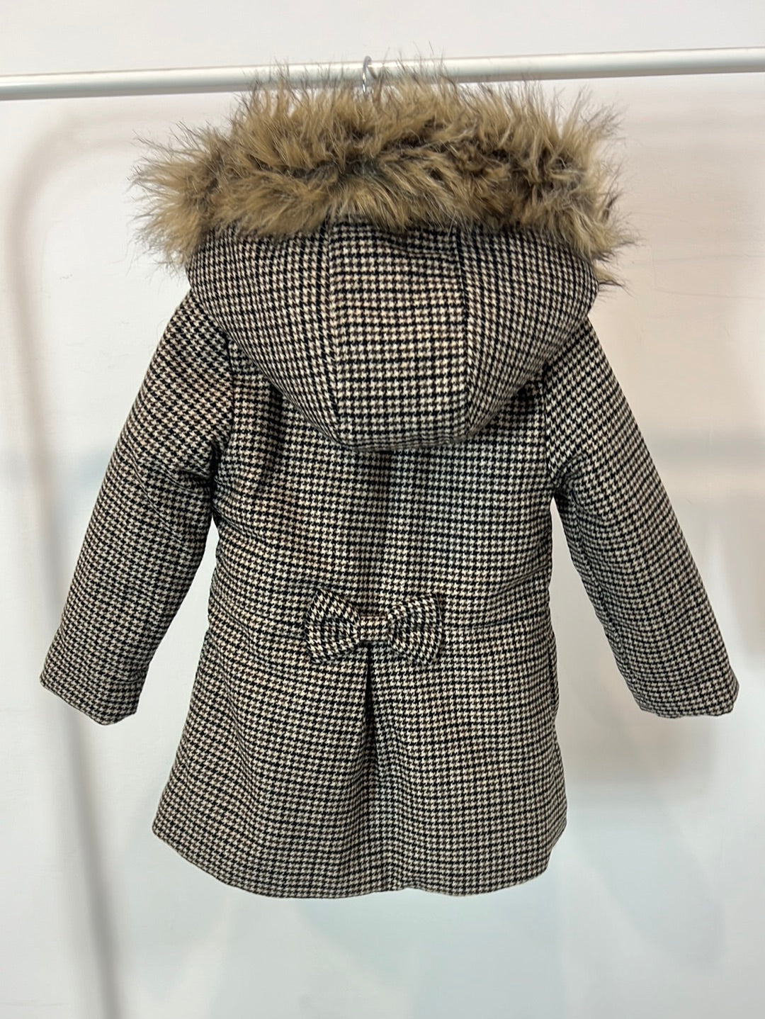 OTHERS. Girl's plaid coat. Size 4 years