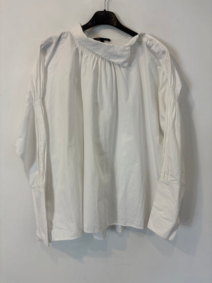 MAJE. Blusa blanca detalle cuello