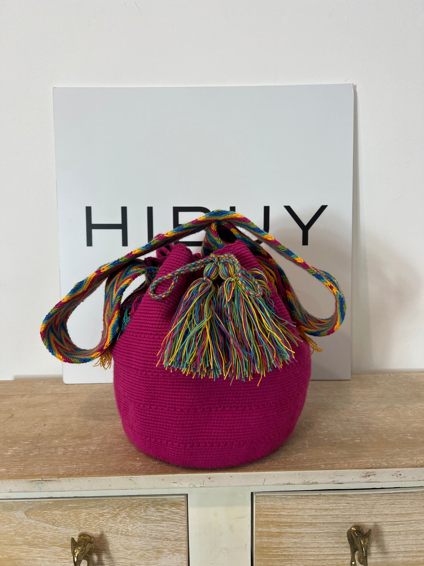 OTRAS. Bolso rosa asa colores