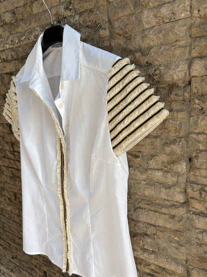 DEVOTA&amp;LOMBA. White fringed shirt, size 40 (s/m)