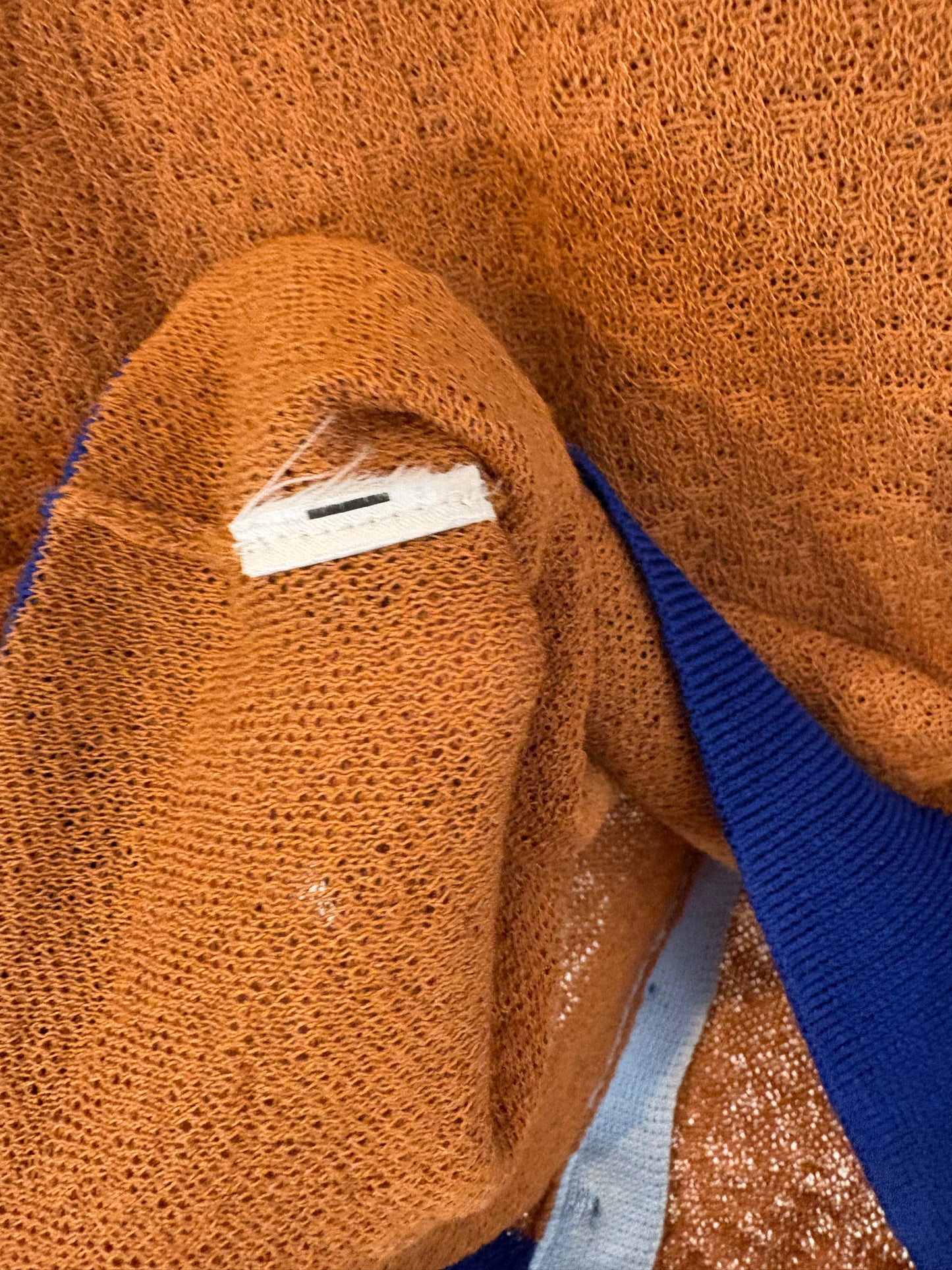 ZARA. Top punto tricolor