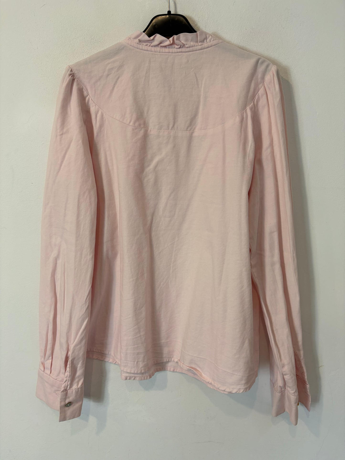 EXCUSEZ MOI. Blusa rosa cuello volante