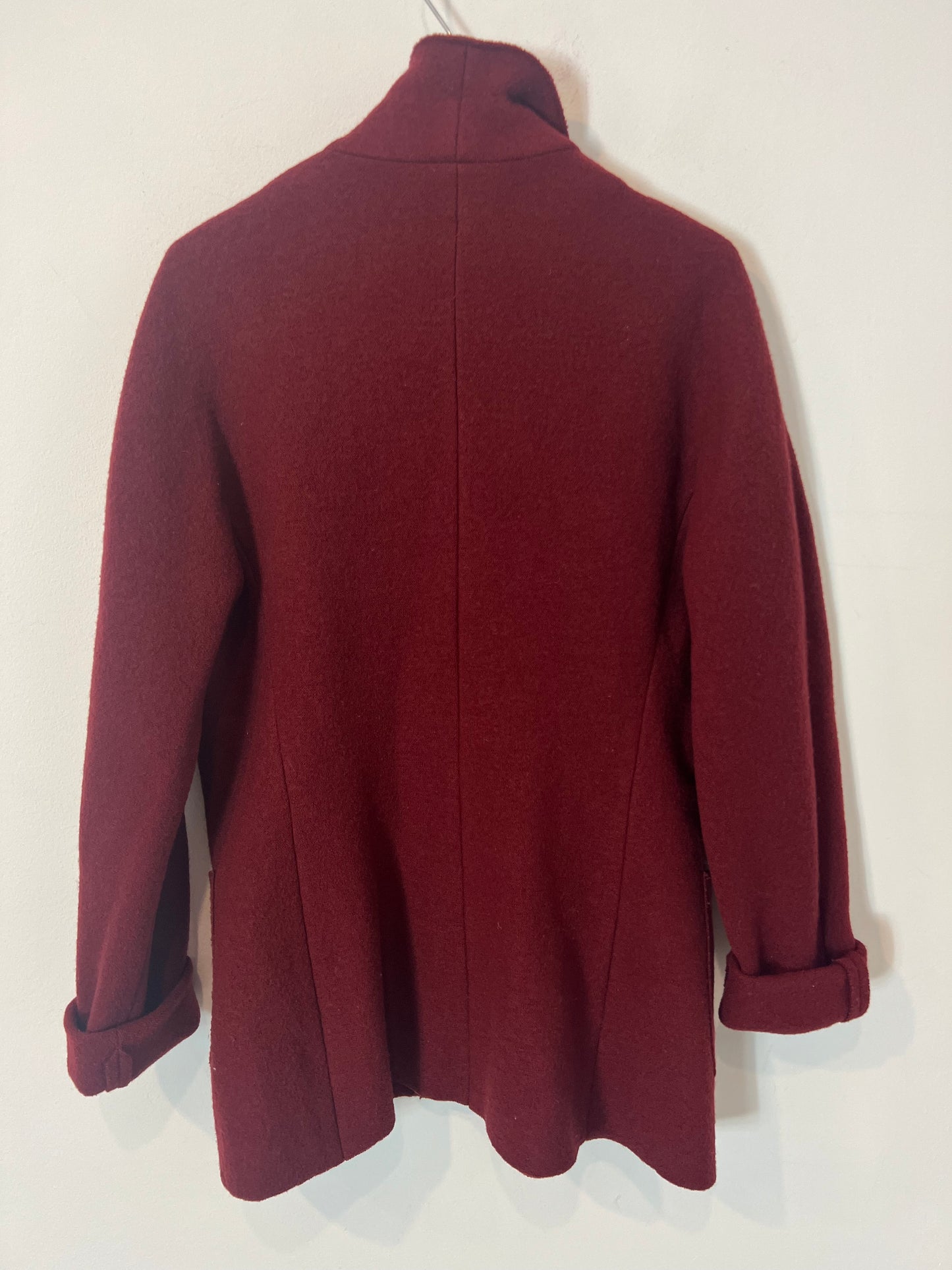 BÁSICCO MADRID. Vintage burgundy wool jacket. Size 38