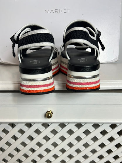 HOGAN. Sandalia tiras detalle plataforma. T 39