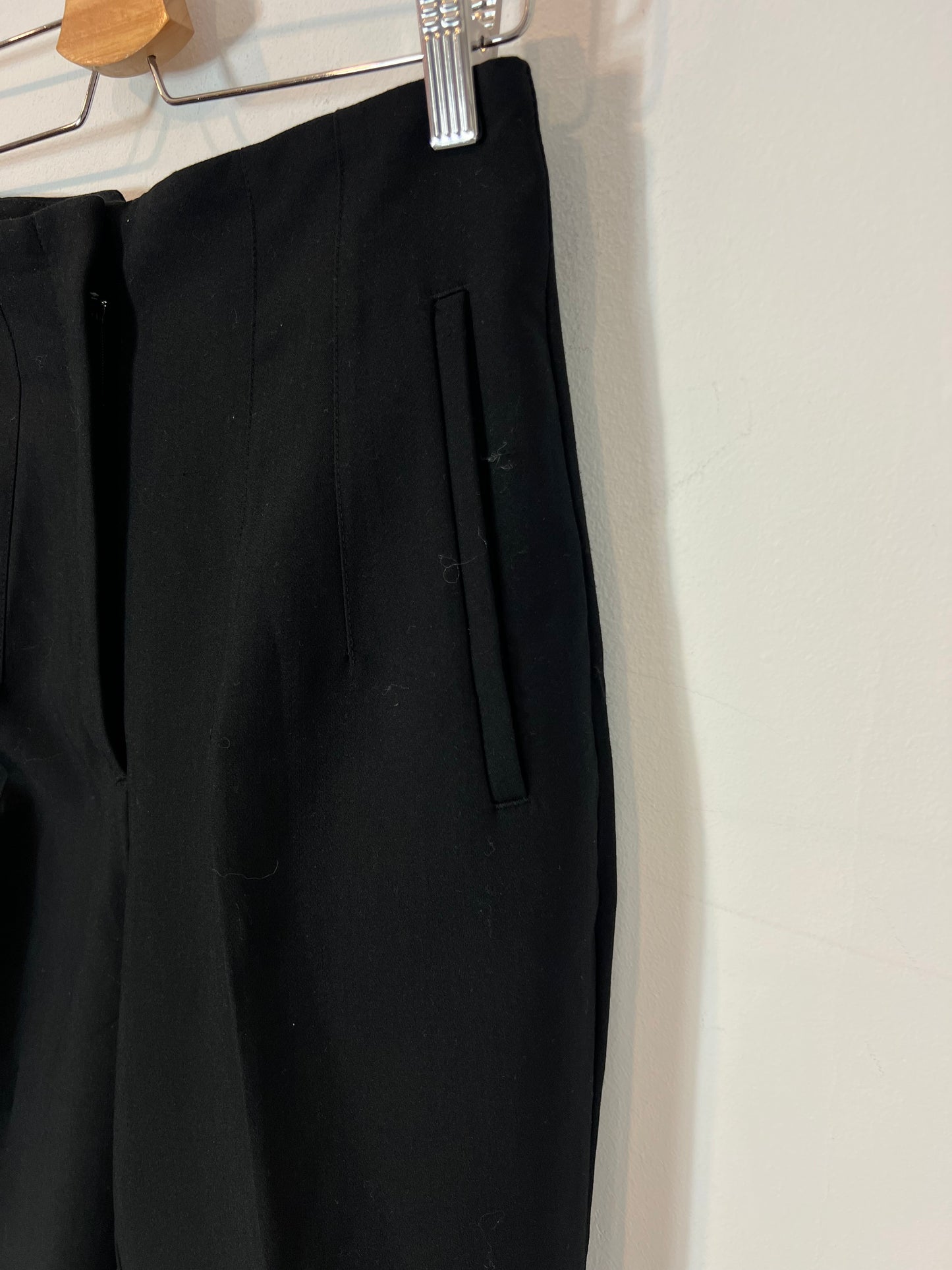 ZARA. Black pleated trousers Tm
