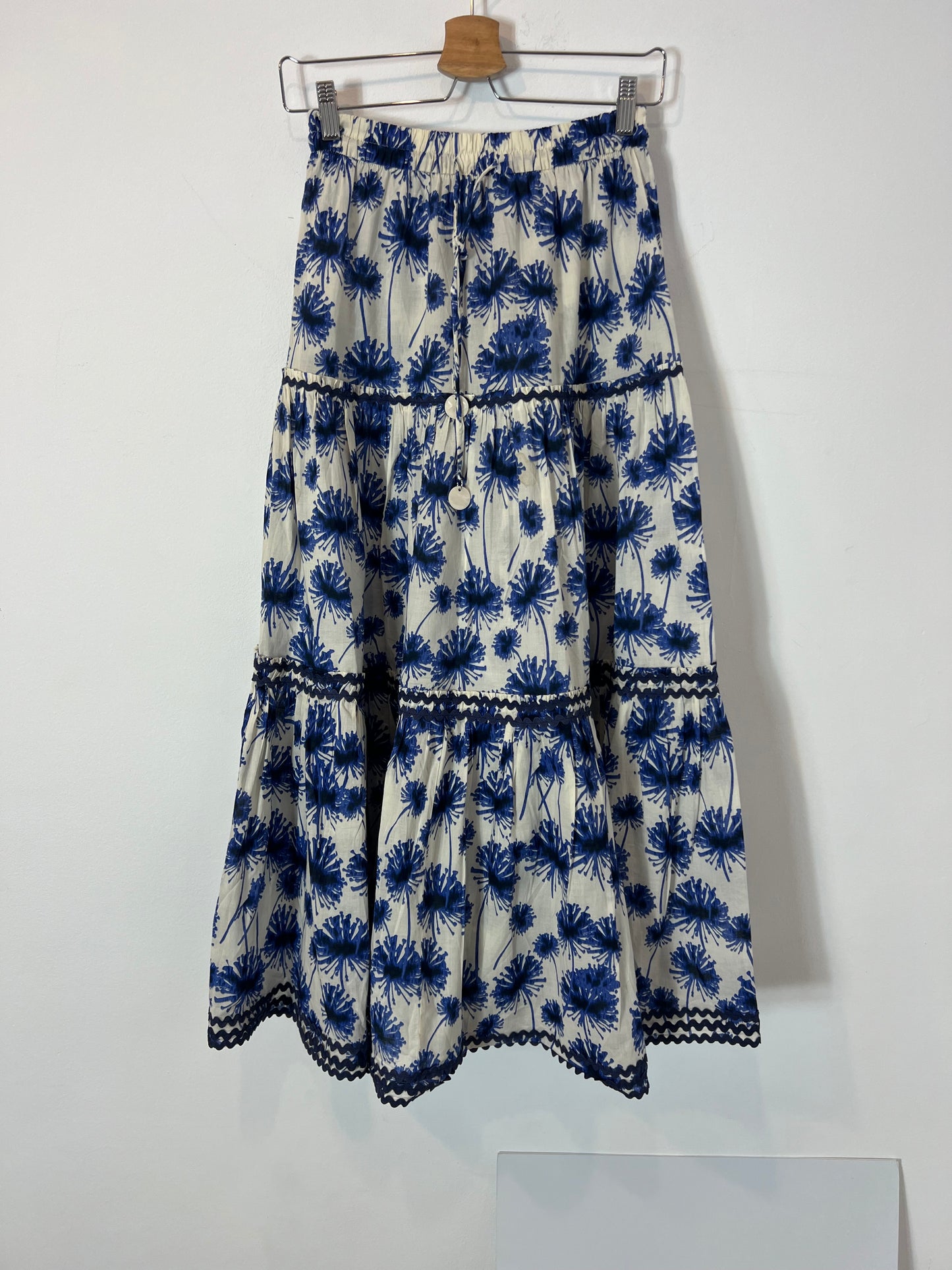 ZARA. Total look falda  y top flores T.xs