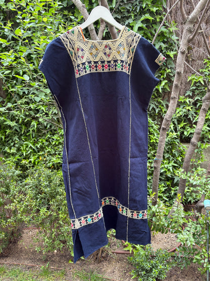 VESTIDO AZUL BORDADO