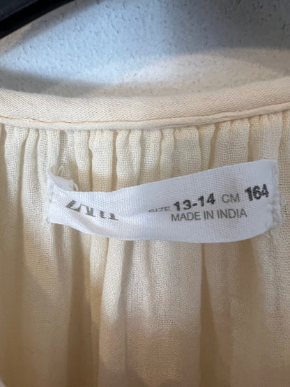 ZARA. Beige vest and blouse set. Size 13-14 years (XS)