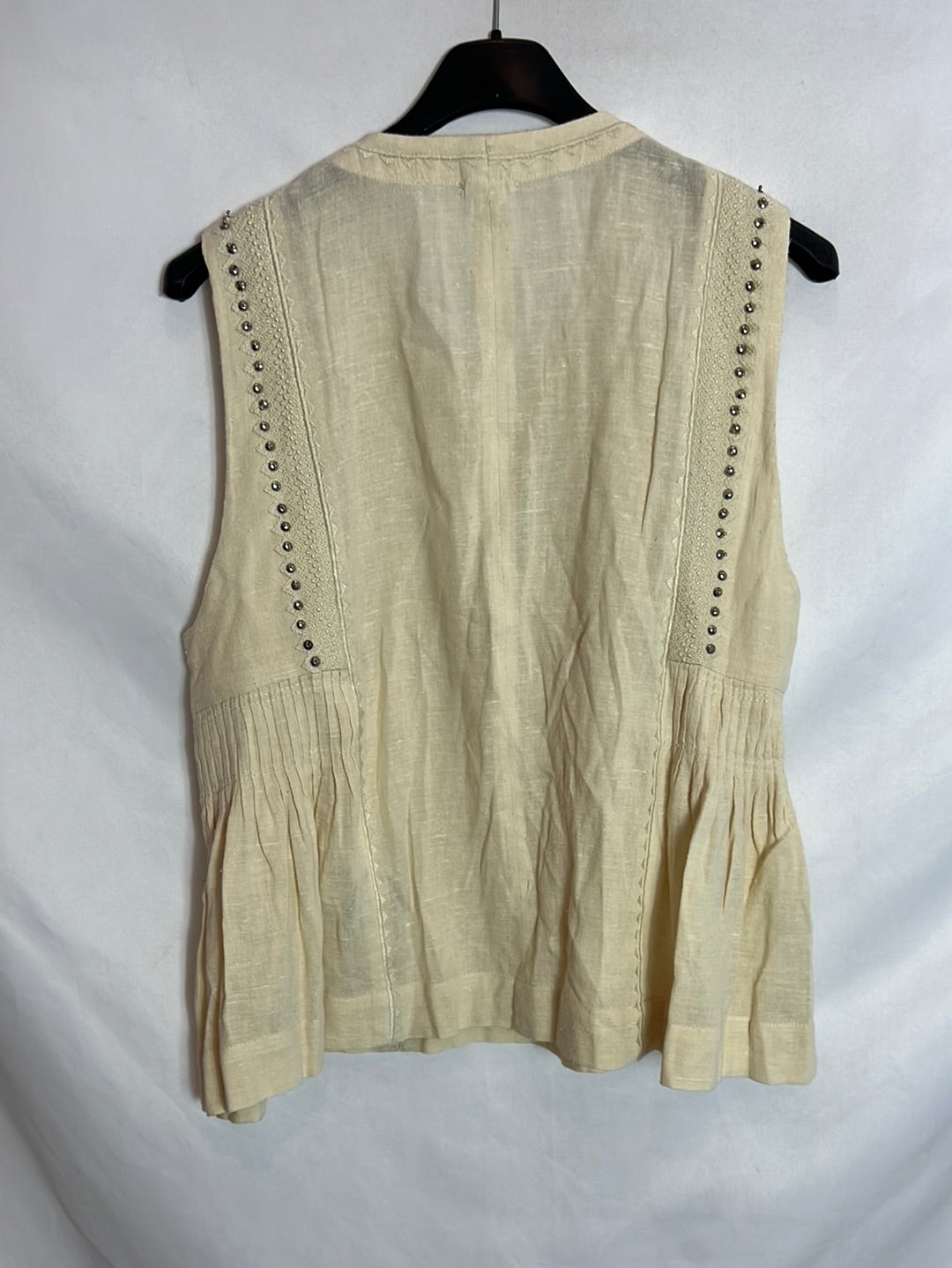 ISABEL MARANT ÉTOILE . Total look beige bordados y tachuelas. T 38/40