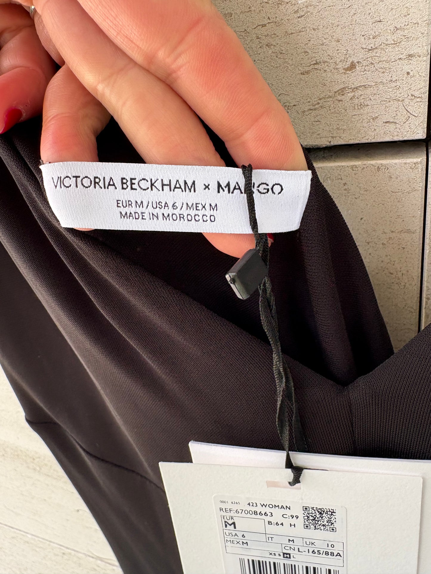 VICTORIA BECKHAM x MANGO. Vestido punto escote drapeado