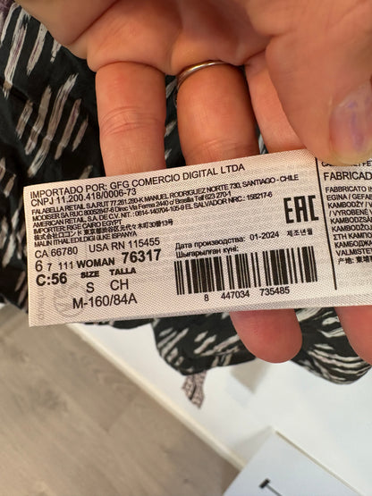 MANGO. Chaleco acolchado cinturón. T S