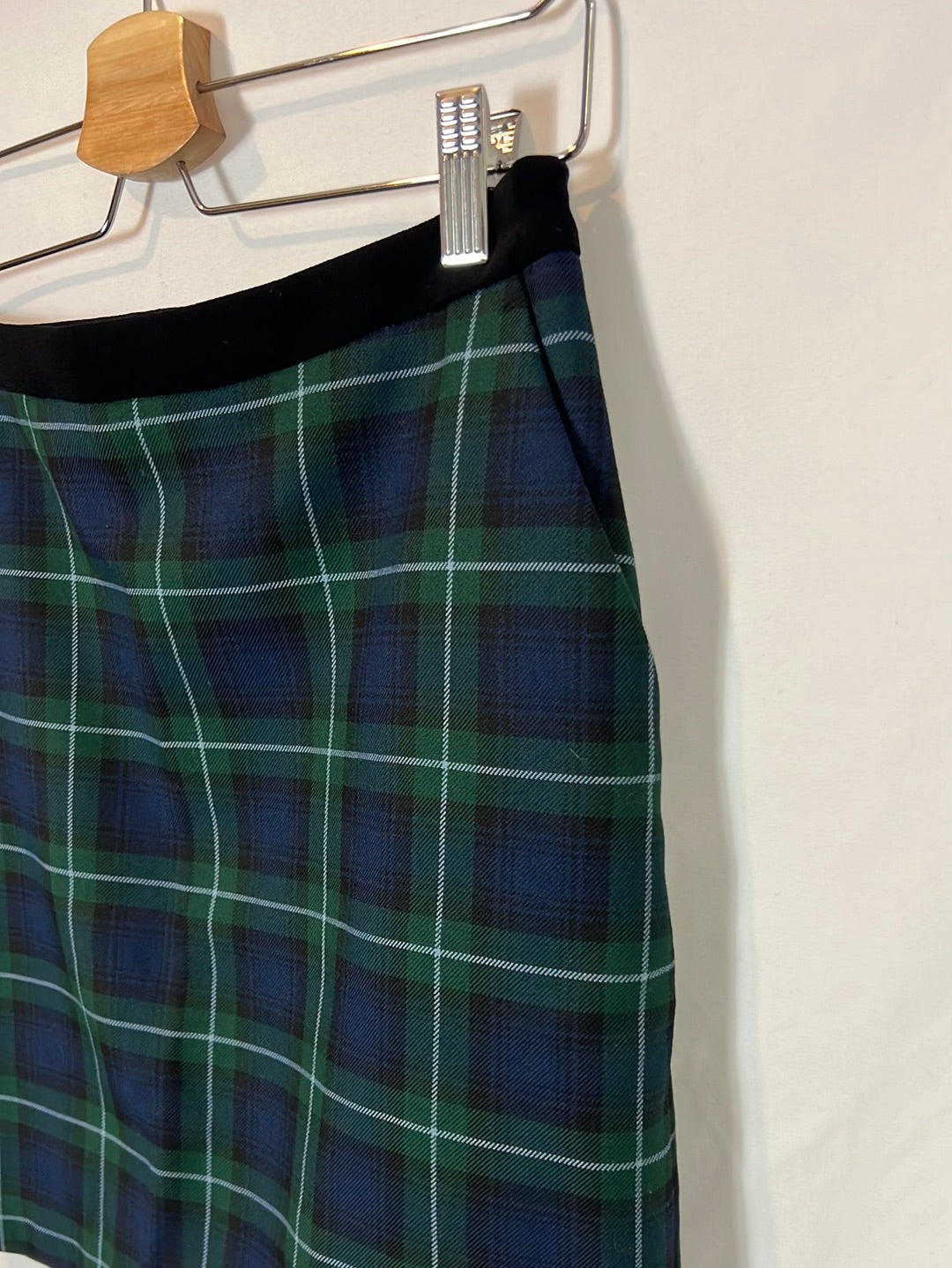 CLAUDIE PIERLOT. Falda corta cuadros . T 36