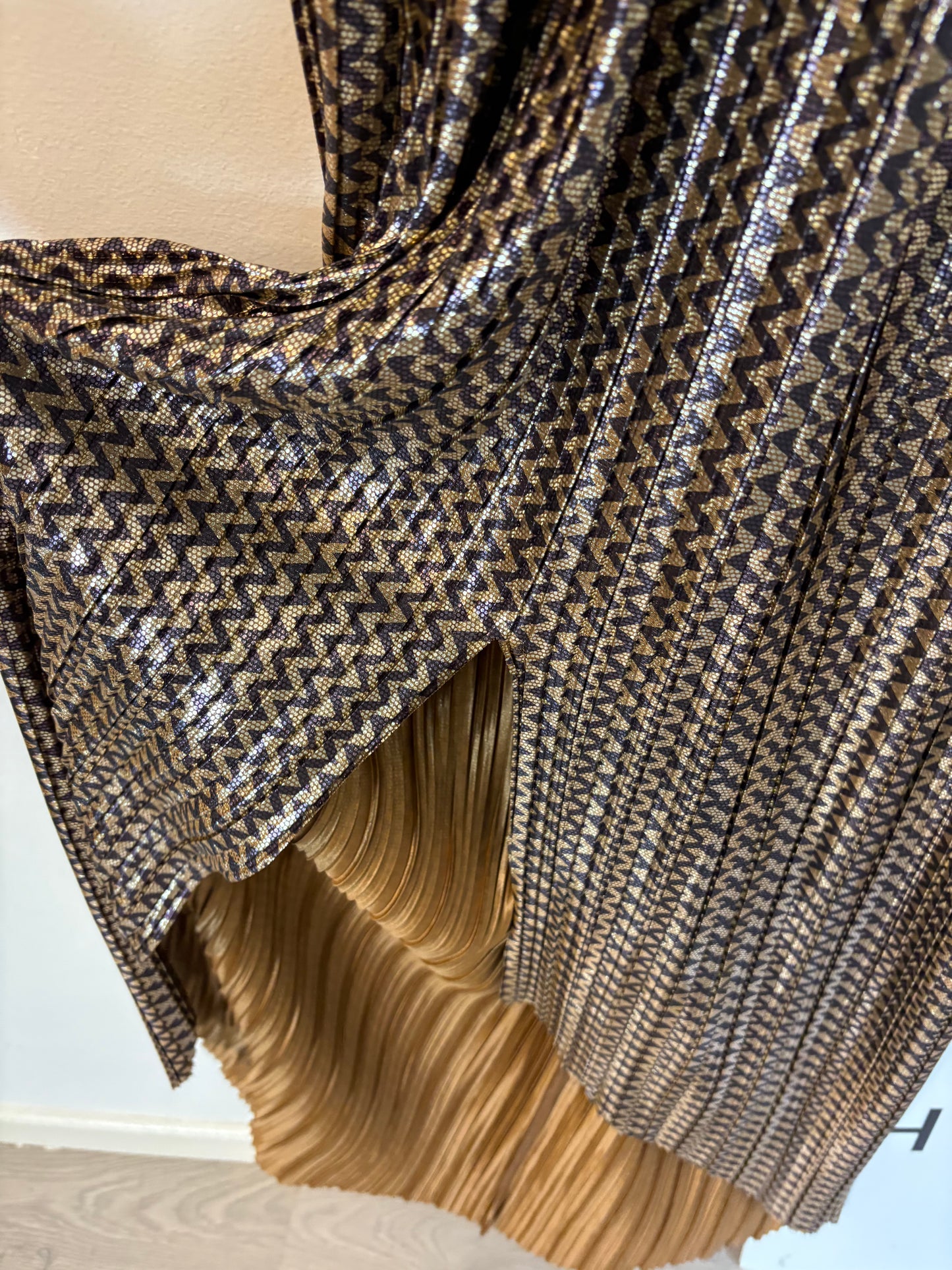 BA&SH. Vestido largo plisado fiesta