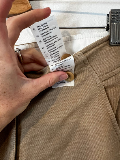 COS. Pantalón ancho camel