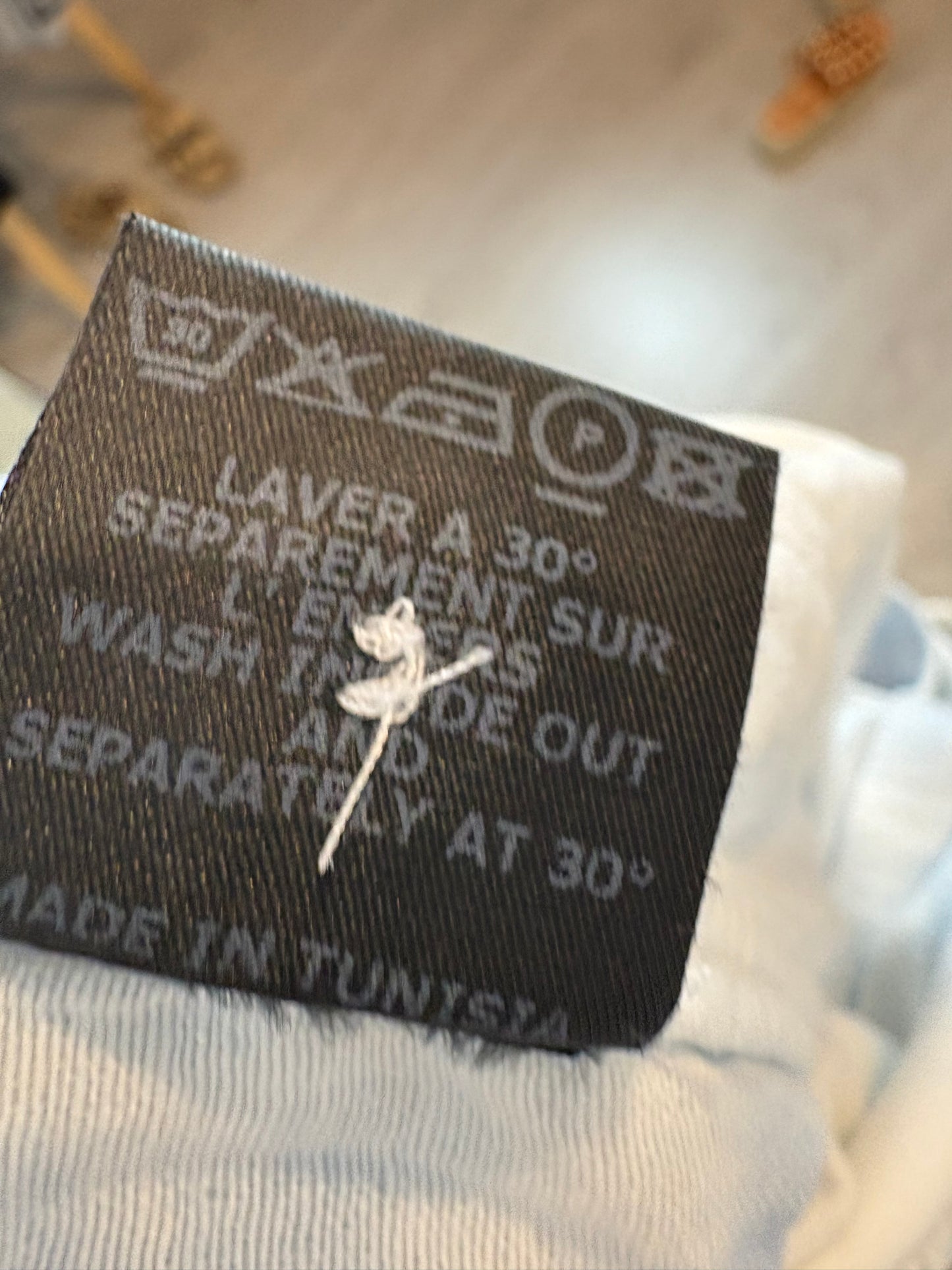 ISABEL MARANT. Pantalón corto tie dye T.36