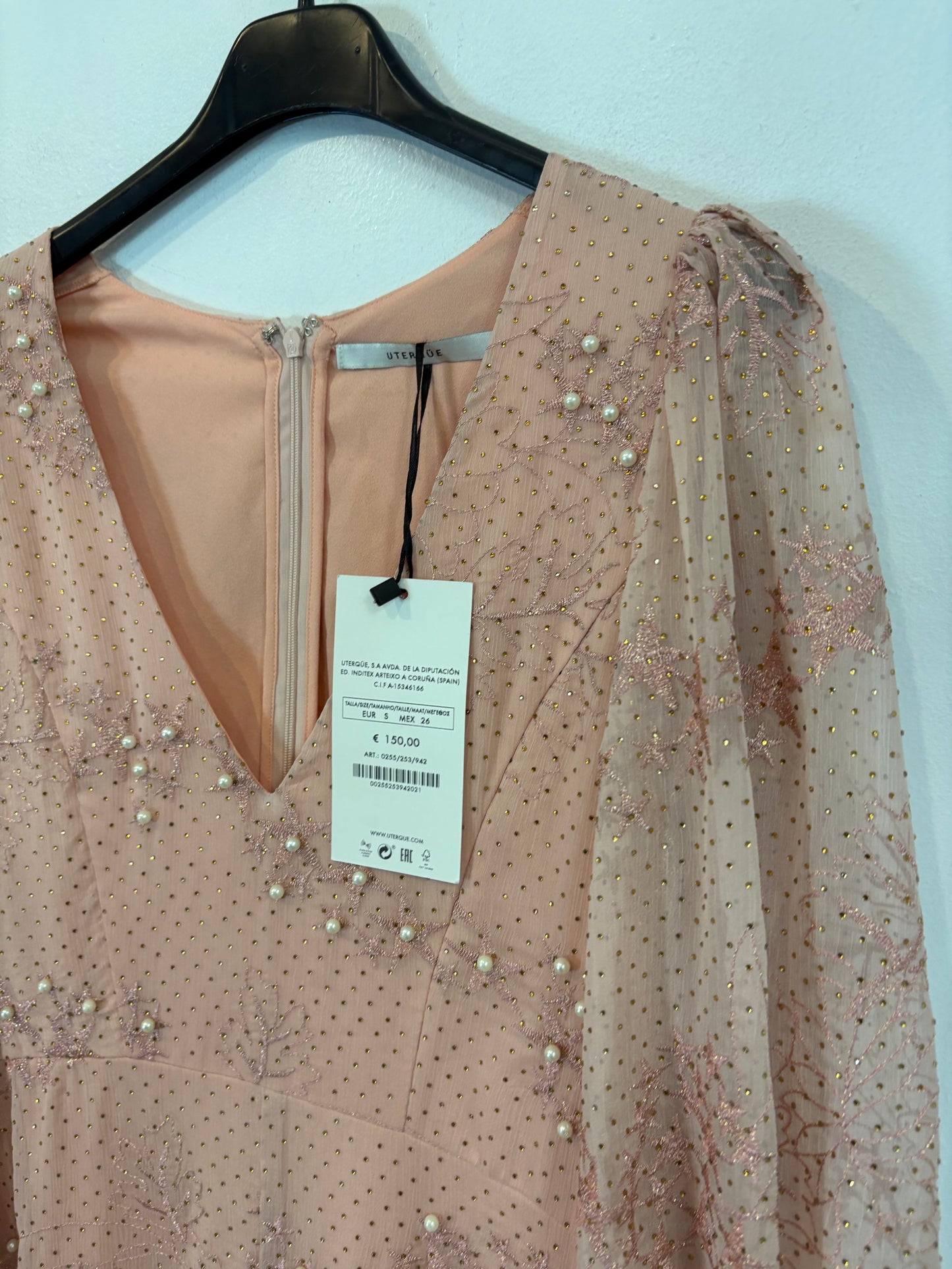 ZARA. Mustard textured back top. TS