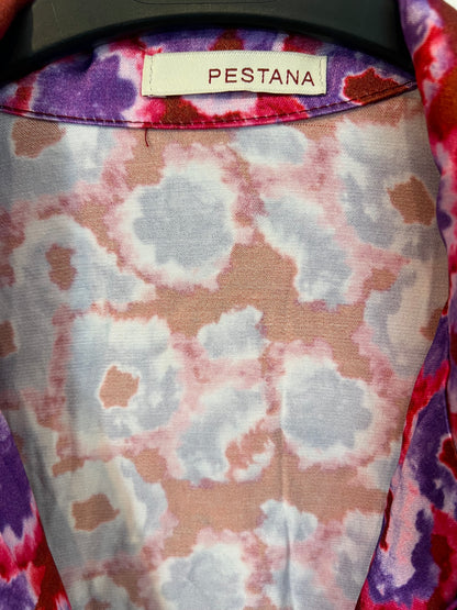 PESTANA. Chaqueta fluida estampada botones nácar. T M