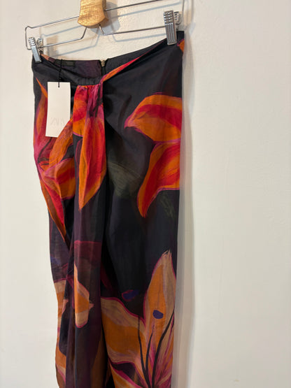 ZARA. Falda pareo flores