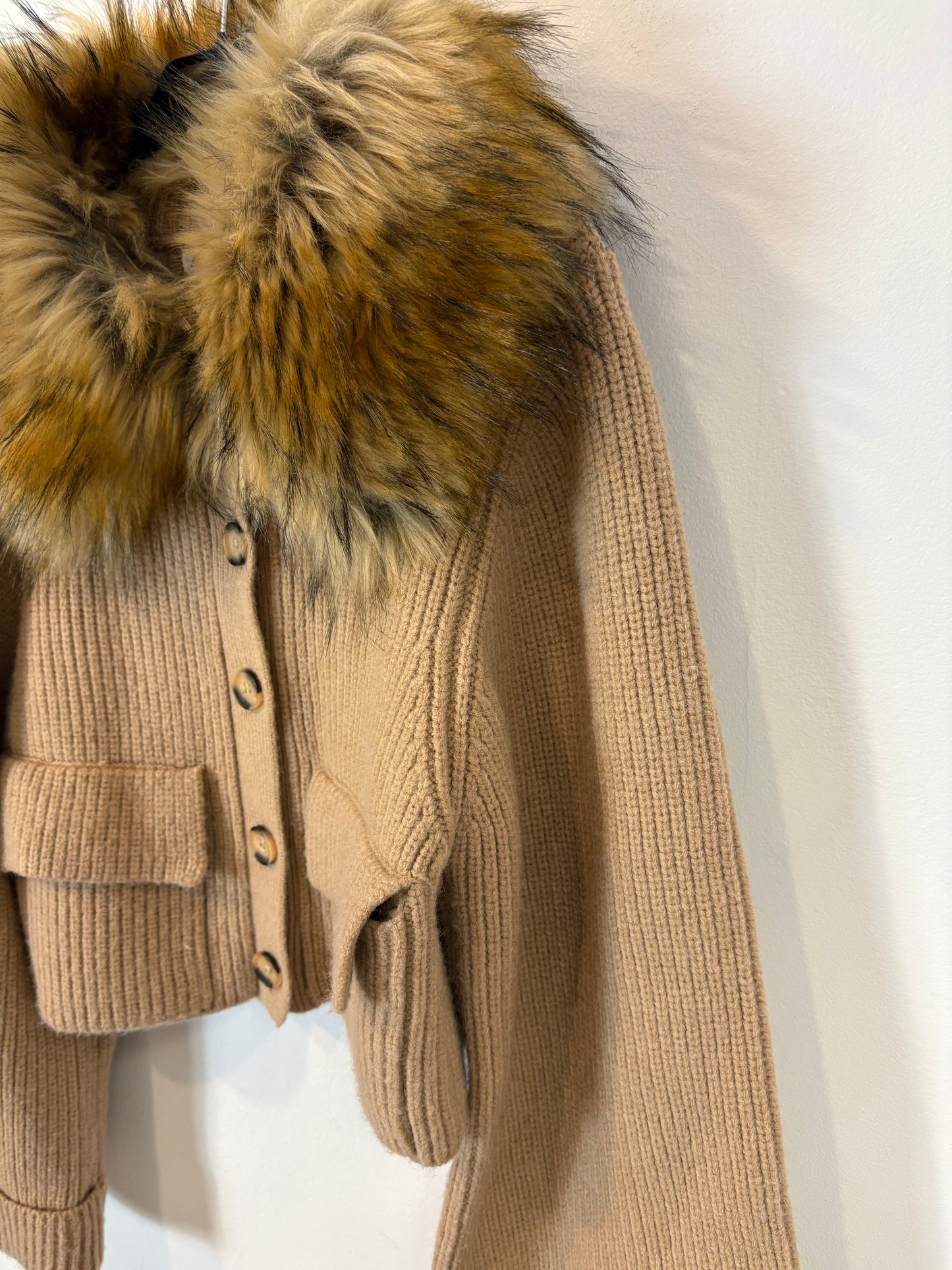 ZARA. Chaqueta punto grueso cuello