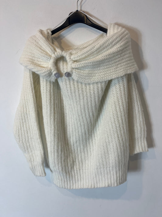 ZARA. Jersey blanco detalle cuello. T S