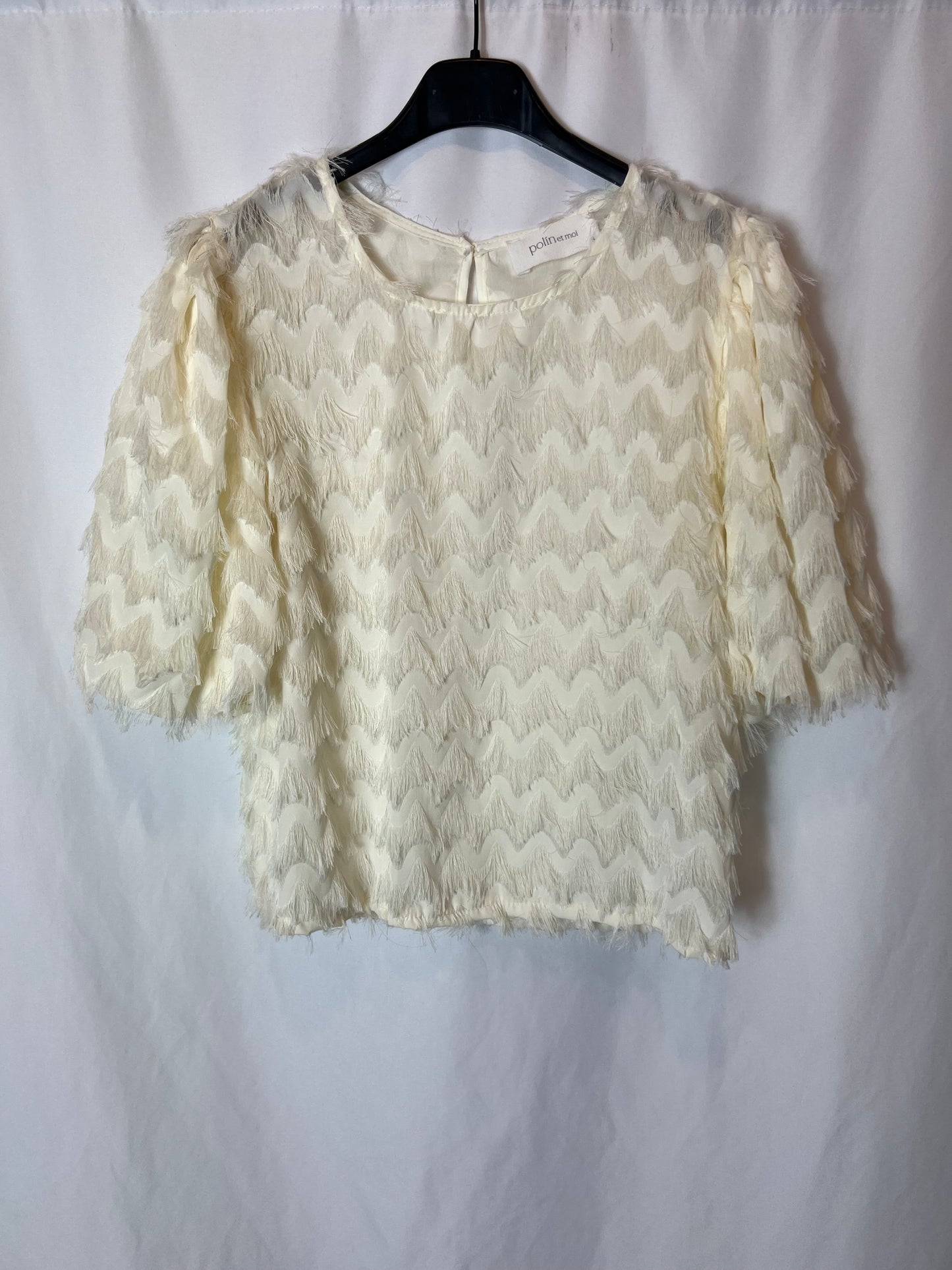 POLIN ET MOI. Beige fringed Ts blouse