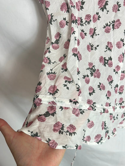 MASSIMO DUTTI. Blusa manga corta flores. T S