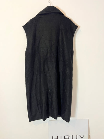 CORTEFIEL. Chaleco negro textura T.l