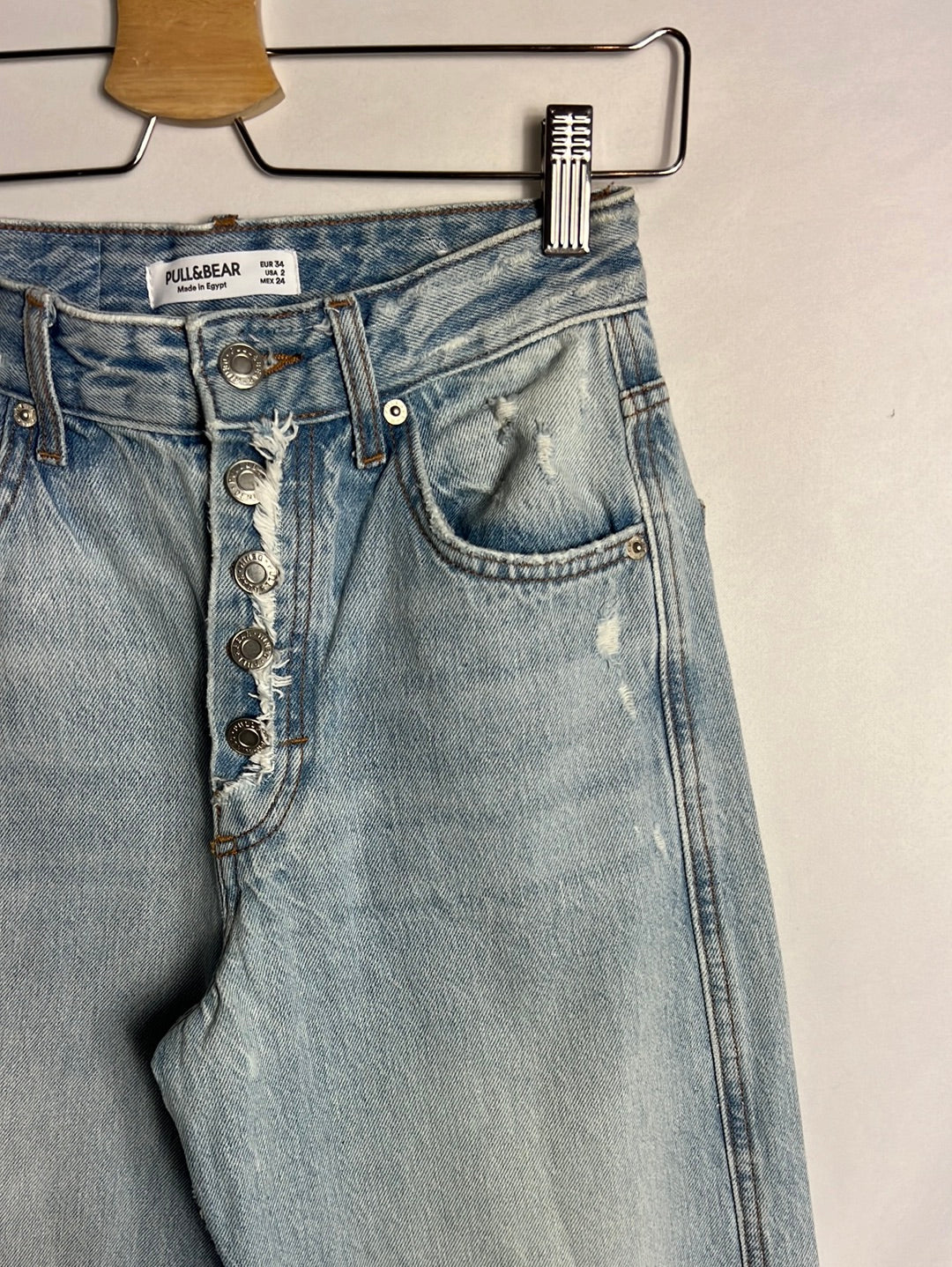 PULL&BEAR. Pantalón ancho recto T.34