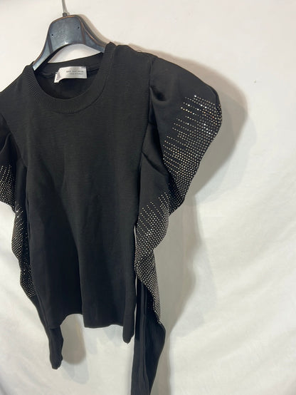 ZARA. Black studded top with T-sleeves