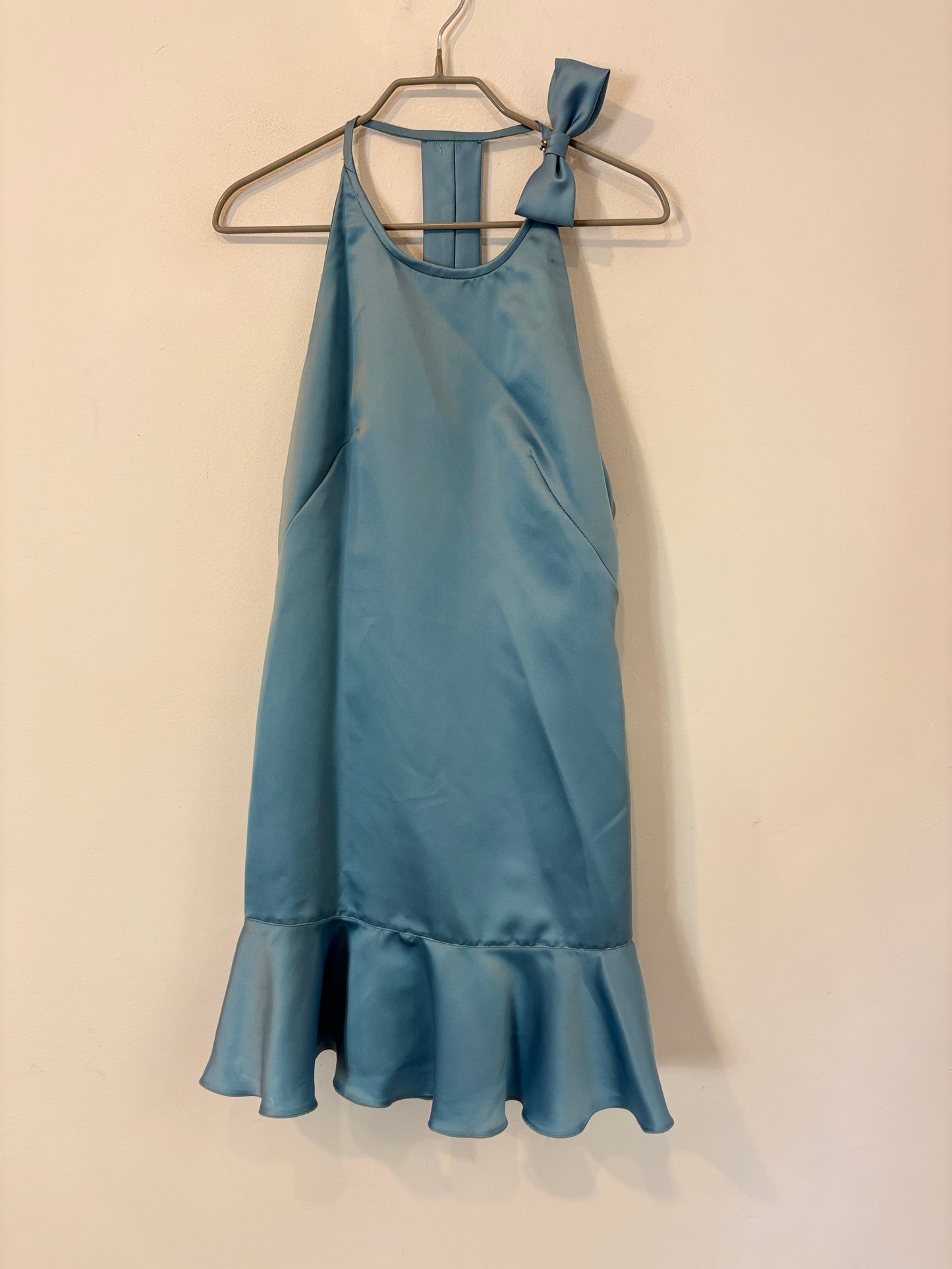 Vestido azul turquesa detalle espalda