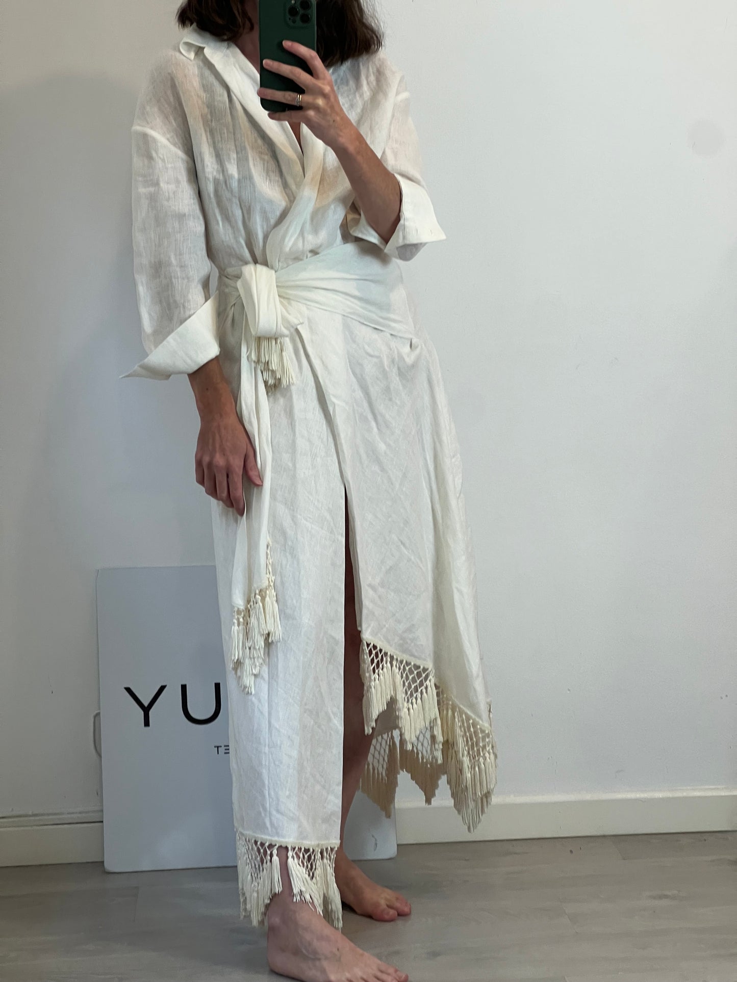 ZARA. Vestido lino cruzado flecos. T XS