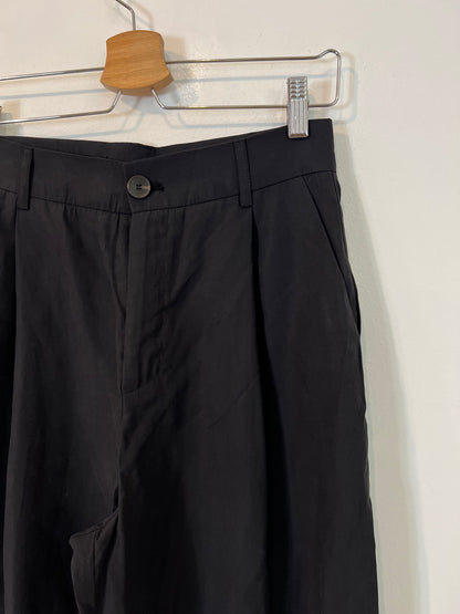 ZARA. Black pleated flowing trousers S.xs
