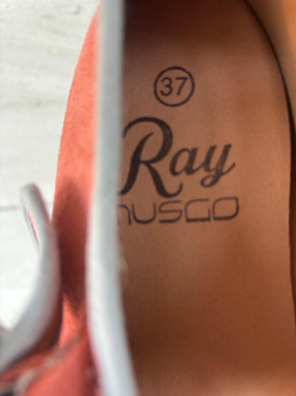 RAY MUSGO. Merceditas piel barefoot. T 37