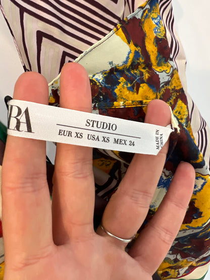 ZARA. Printed silk top. Size XS