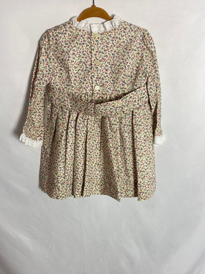 CARMENCITA. Vestido flores detalle bordado. T.2 años