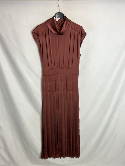 MASSIMO DUTTI. Vestido midi tablas textura. T 36