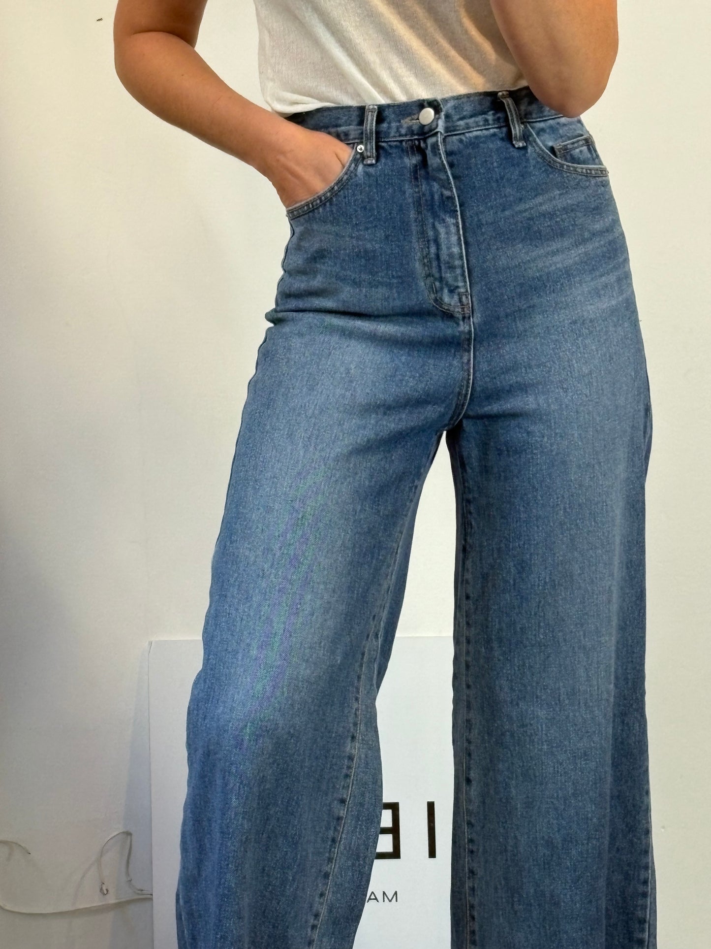 ZARA. Flowy green trousers T.xs