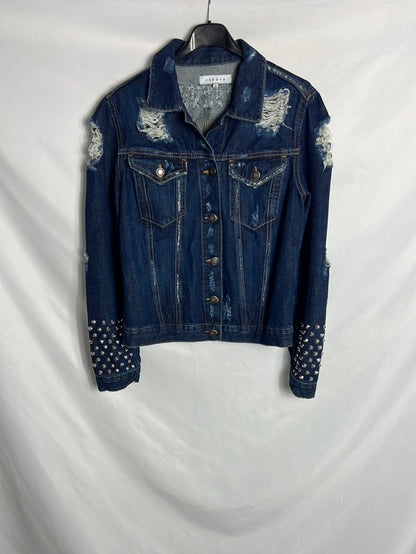 SANDRO. Cazadora denim rotos y tachuelas. T3 (M)
