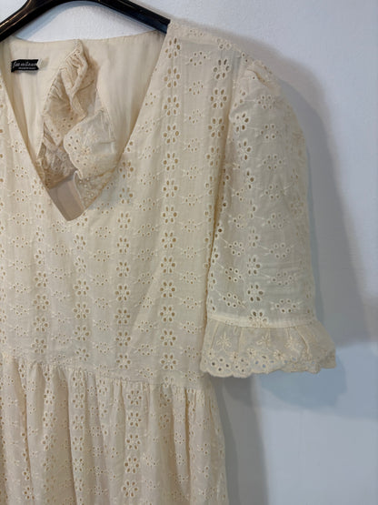 OTRAS. Vestido midi troquelado. T M