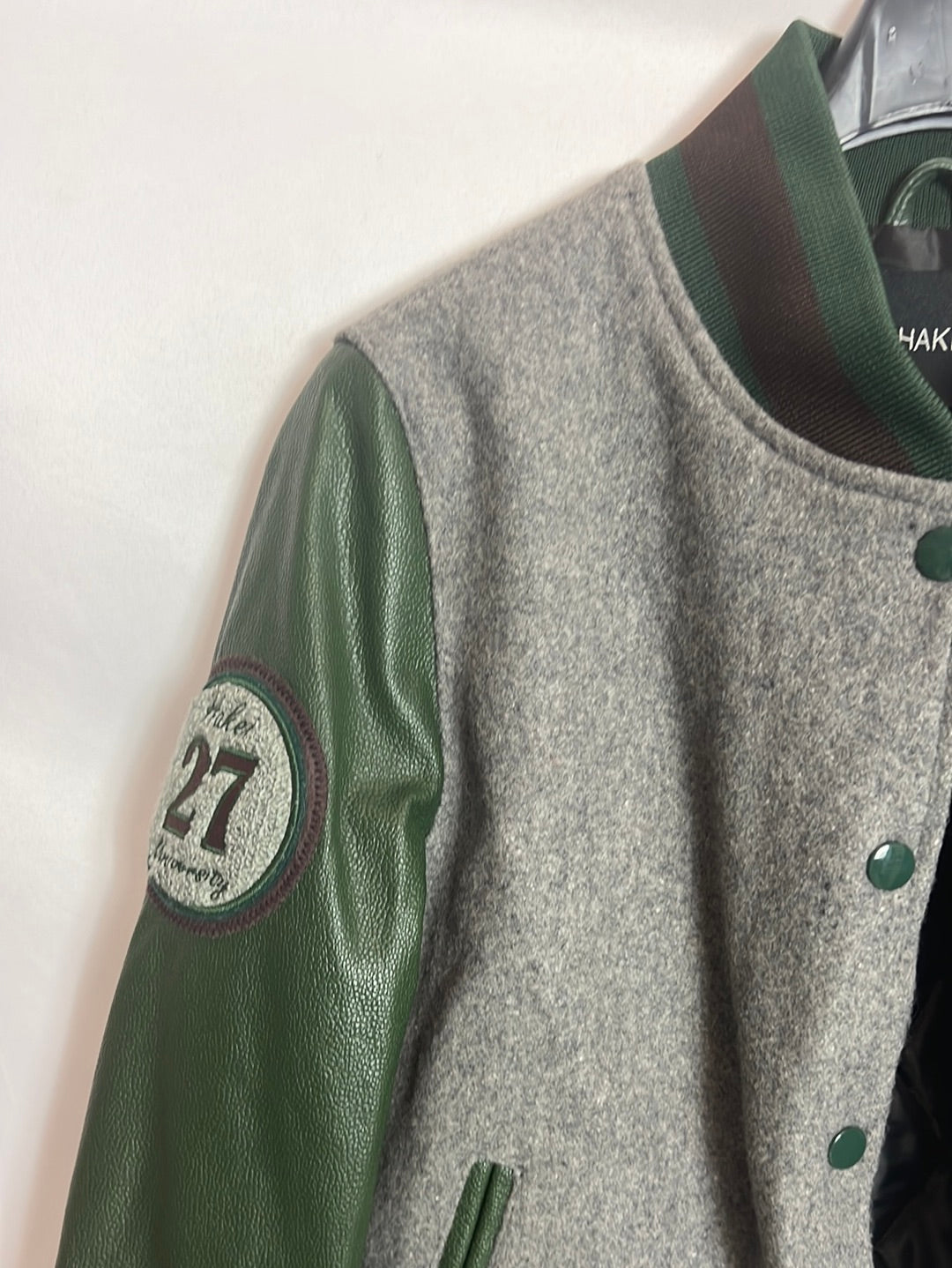 HAKEI. Two-tone bomber jacket with leather sleeves. TM