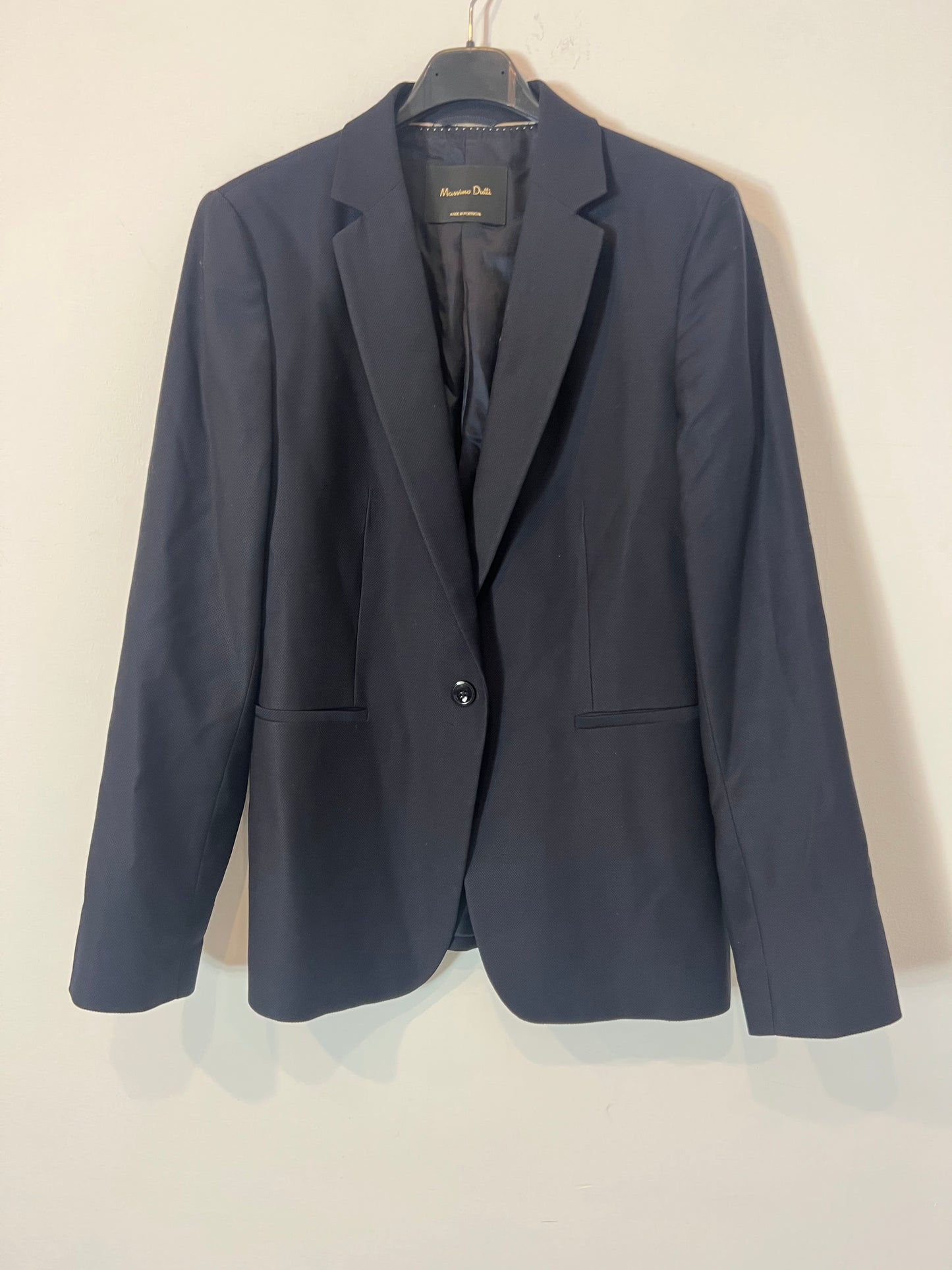 MASSIMO DUTTI. blazer azul piqué T.40