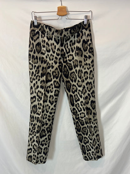 ZARA. Flowy animal print Ts trousers