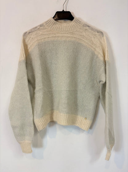 ZARA. Black stretch knit top. TL