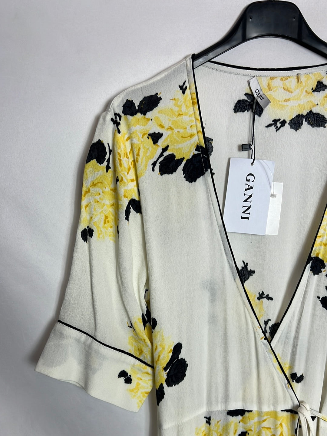 GANNI. Long wrap dress with ruffles. Size 40